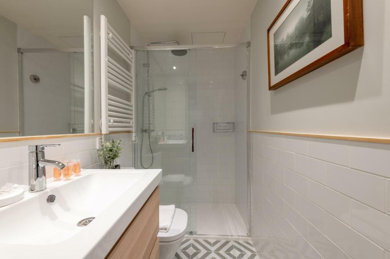 Sophisticated Brand New Flat Apartment Madrid Luaran gambar